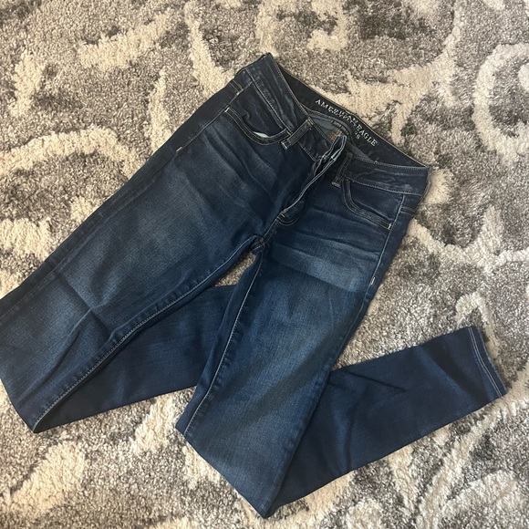 American Eagle Jeans - Size 0 - Picture 4 of 8